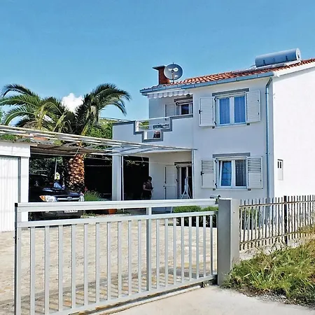 Daire Ii Poljica (Trogir)