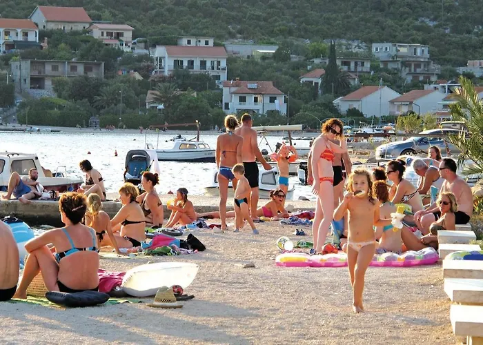 Ii Daire Poljica (Trogir)