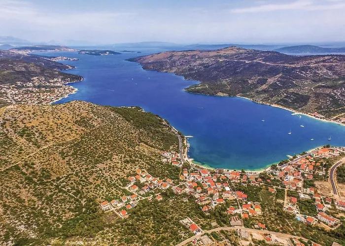 Ii * Poljica (Trogir)